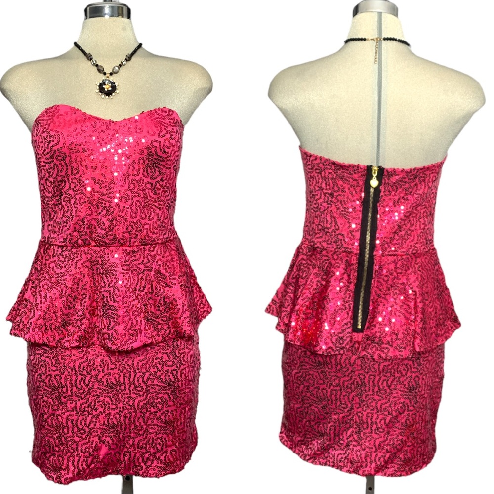 Emerald Sundae Pink Fuchsia Sequin  Dress size 9
